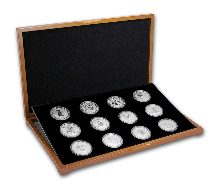 Lunarne mince Striebro set